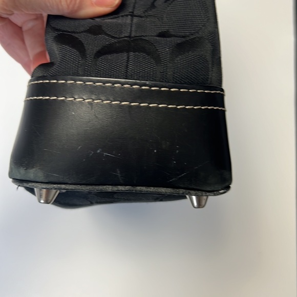 Authentic Coach Black Signature tote F11220 - Picture 14 of 16